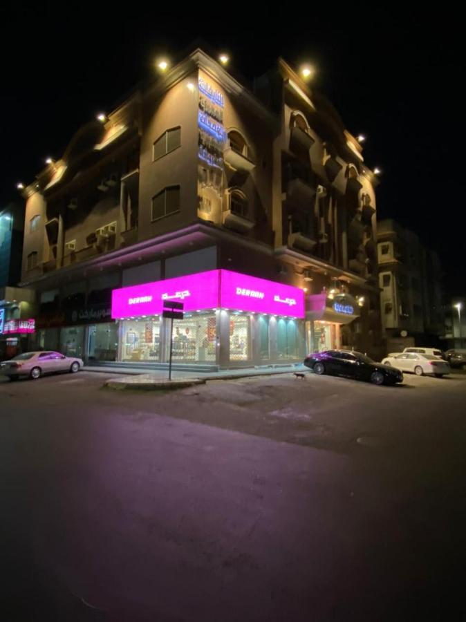 النايفات للوحدات السكنية المفروشة Jidá Exterior foto