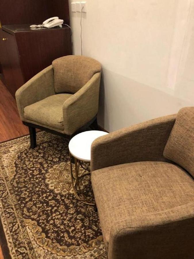 النايفات للوحدات السكنية المفروشة Jidá Exterior foto